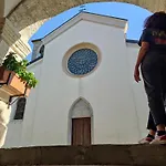 מלון דירות Ai Priori 3*
