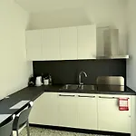 מלון דירות Ai Priori 3*