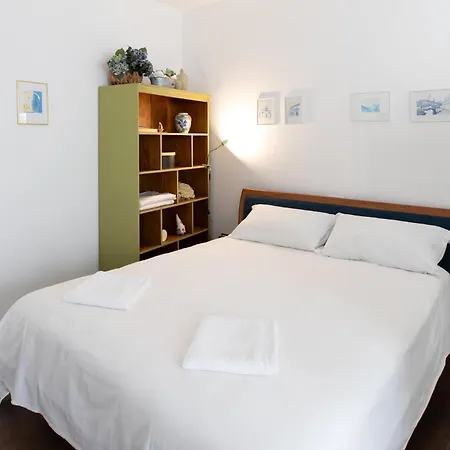 شقة فندقية Ai Priori 3*