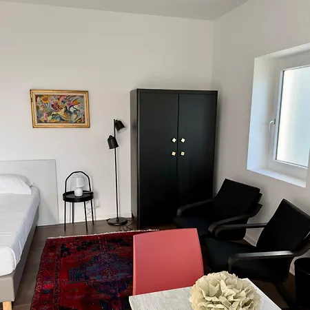 Ai Priori Apartahotel 3*