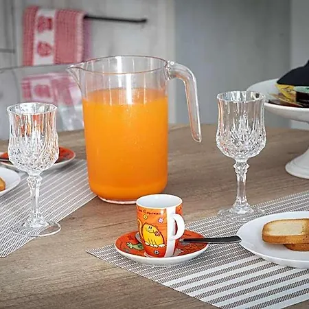 Ai Priori Lägenhetshotell 3*