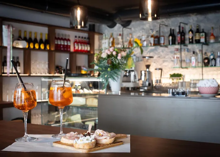 Ai Priori شقة فندقية 3*