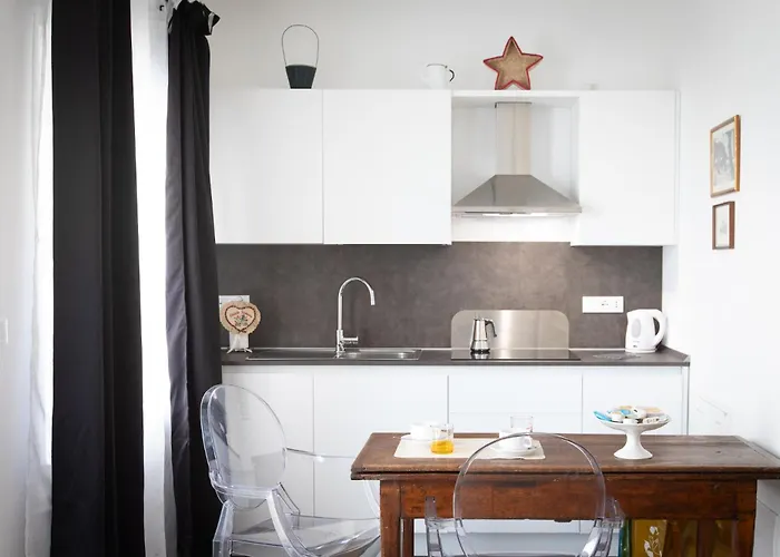 شقة فندقية Ai Priori 3*